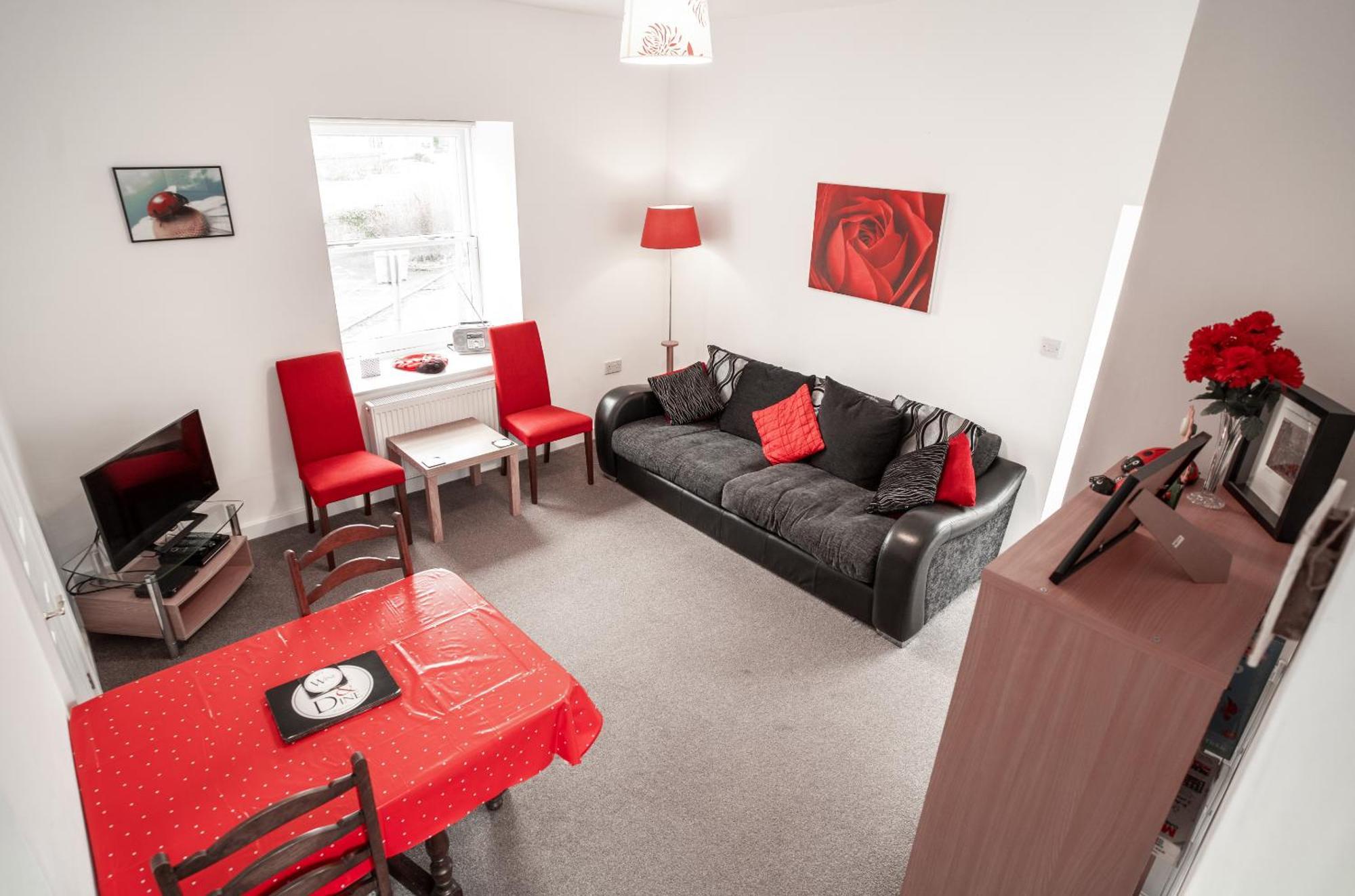 The Torrs Apartments New Mills Room photo